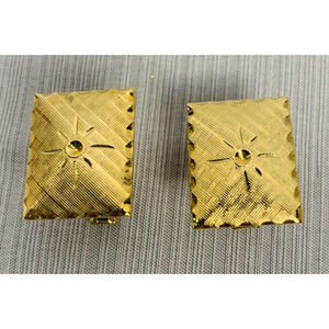 Brushed Gold Tone Indented‎ Texture Design with Starburst Men's Cufflinks